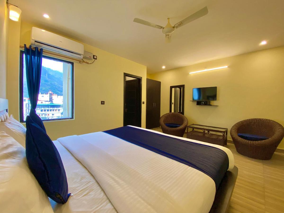 Hotel Ganga Elena Rishikesh Bagian luar foto