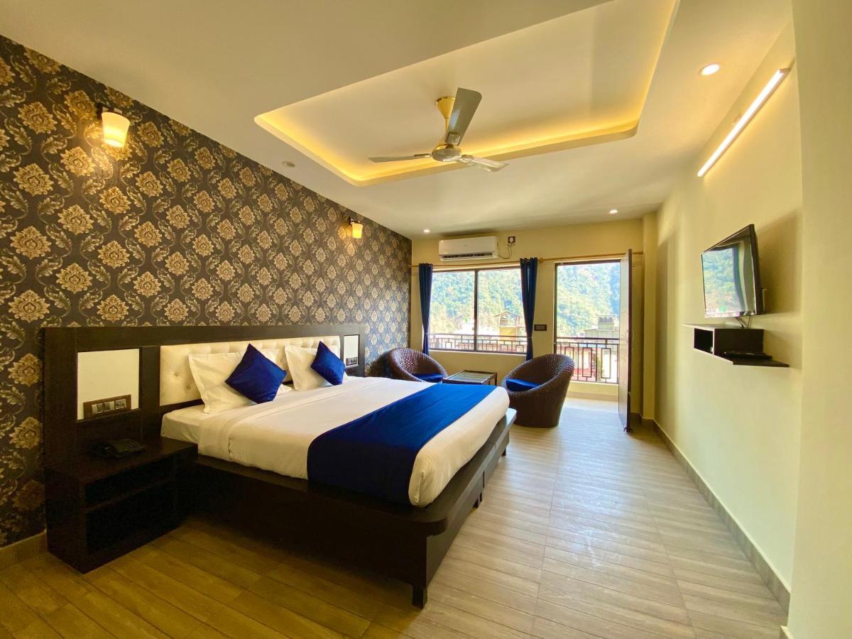 Hotel Ganga Elena Rishikesh Bagian luar foto