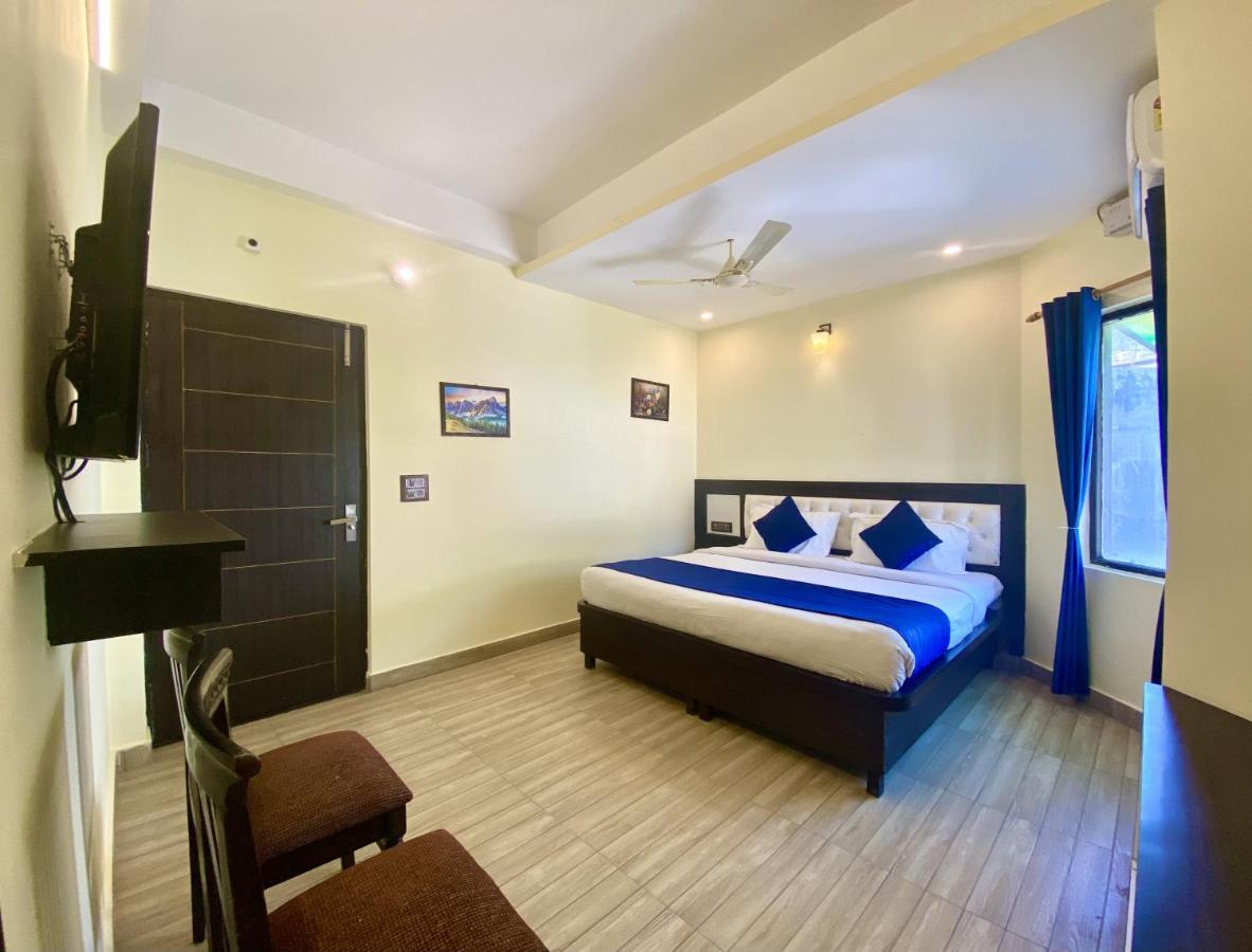 Hotel Ganga Elena Rishikesh Bagian luar foto